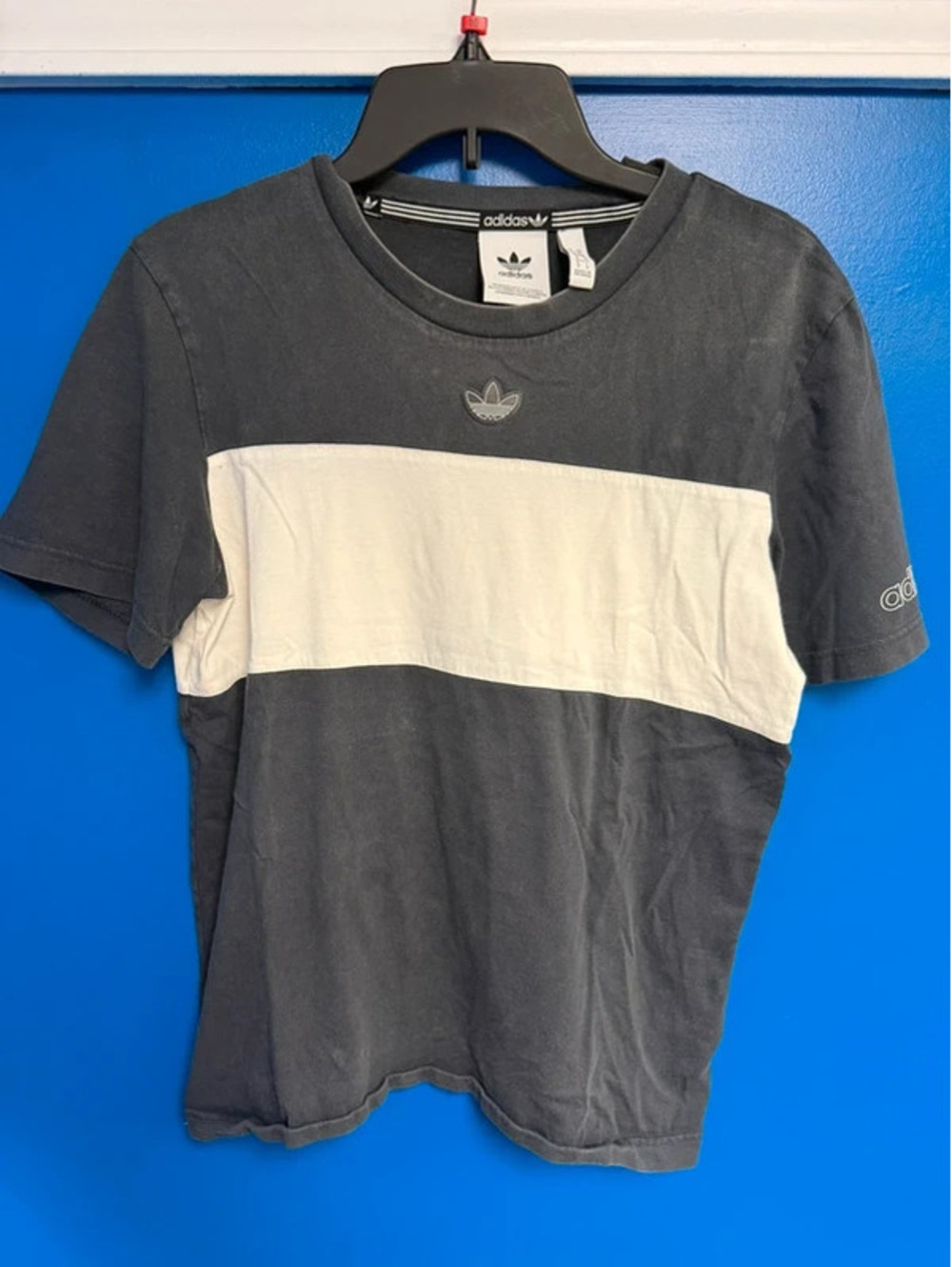 Adidas Originals Colorblock Trefoil T-Shirt Charcoal White Size S